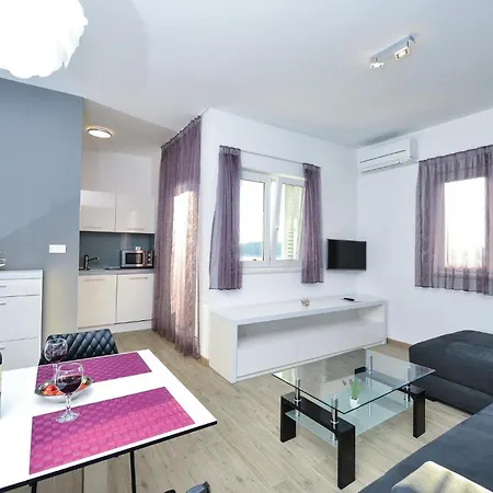 In Rogoznica With Sauna Rogoznica (Sibenik-Knin)