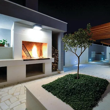 In Rogoznica With Sauna * Rogoznica (Sibenik-Knin)