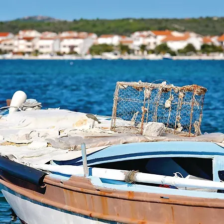 דירה In With Sauna